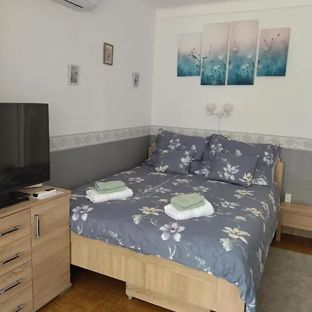 Jegenye Vendeghaz Balatonfured